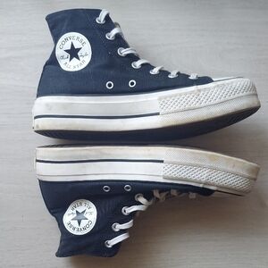 Converse Women's Black Platforn High-Tops